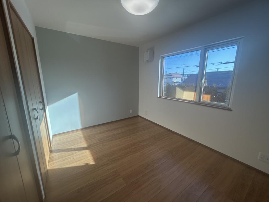 【商談中】帯広市西15条南32丁目　新築物件　A棟 内観