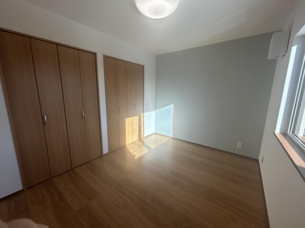 【商談中】帯広市西15条南32丁目　新築物件　A棟 内観