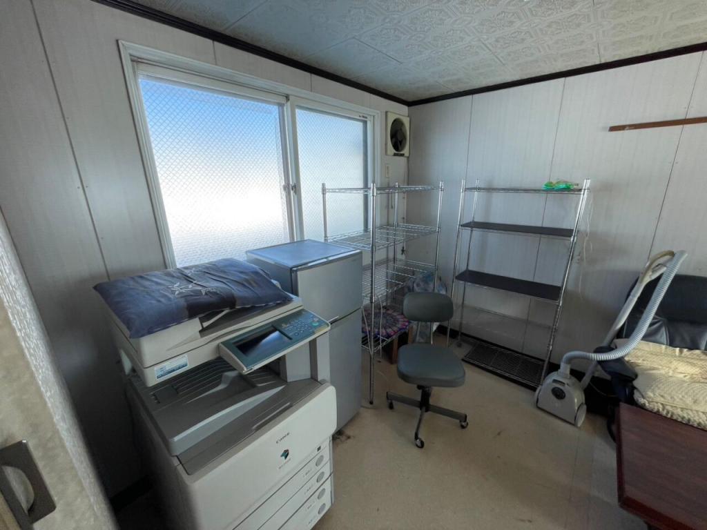 幕別町寿町　工場・事務所 内観