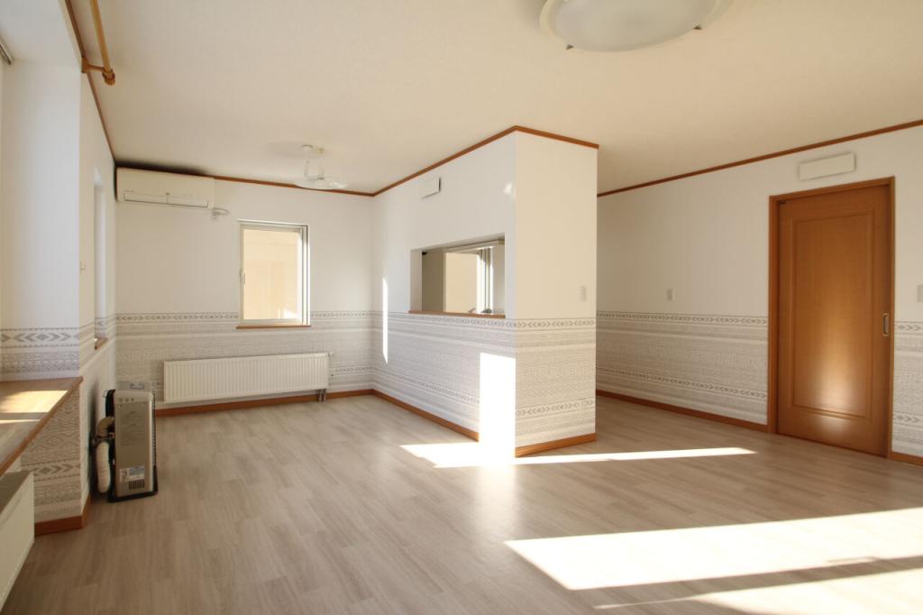 【写真追加】西２３条南１丁目　中古戸建 内観