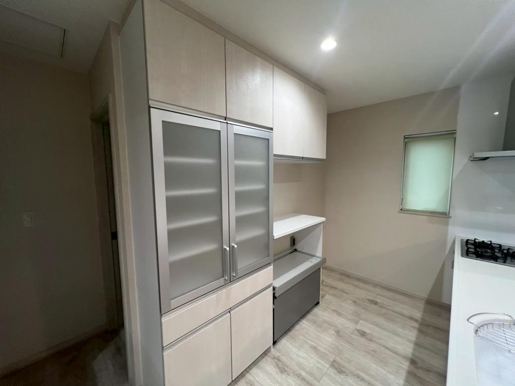 【価格改定】築10年♪　都市ガスエコジョーズ・ソーラー完備♪　西25南1＿築浅中古住宅  内観