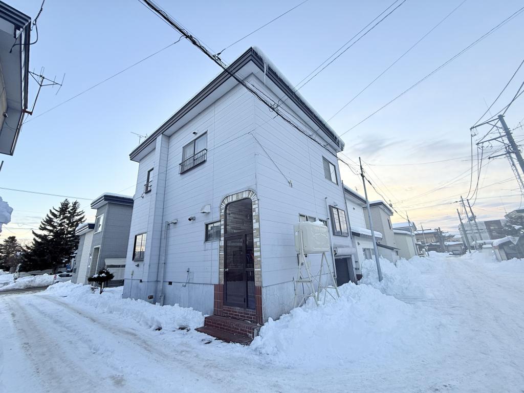 西15条南13丁目の中古住宅