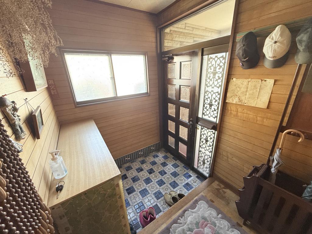 西15条南13丁目の中古住宅 内観