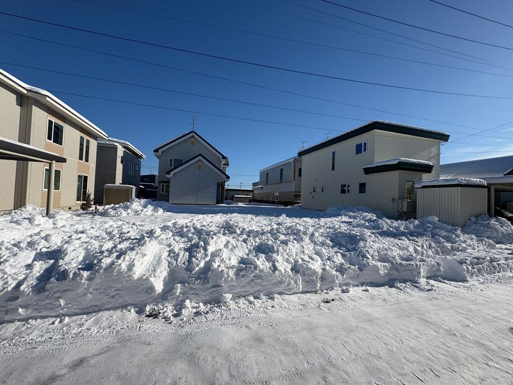 国道より北側にある 西向き 約77坪 幕別町札内桜町 内観
