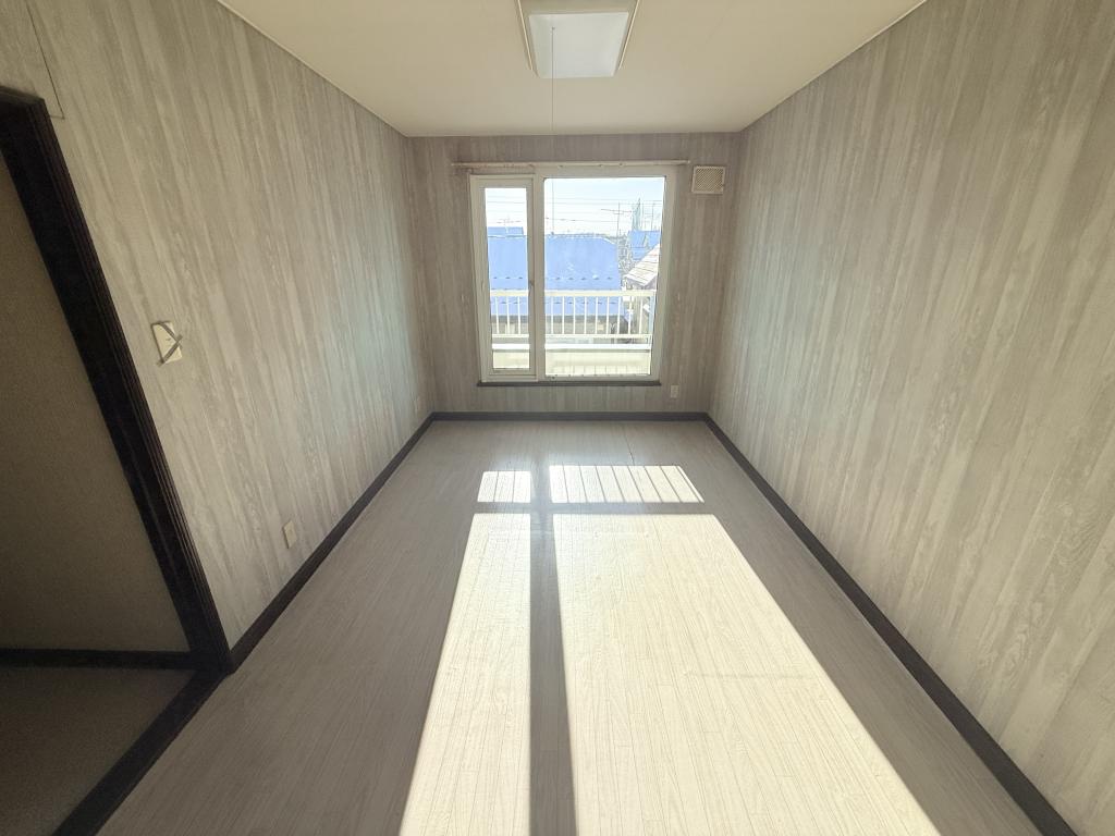 西25条南3丁目の中古住宅 内観