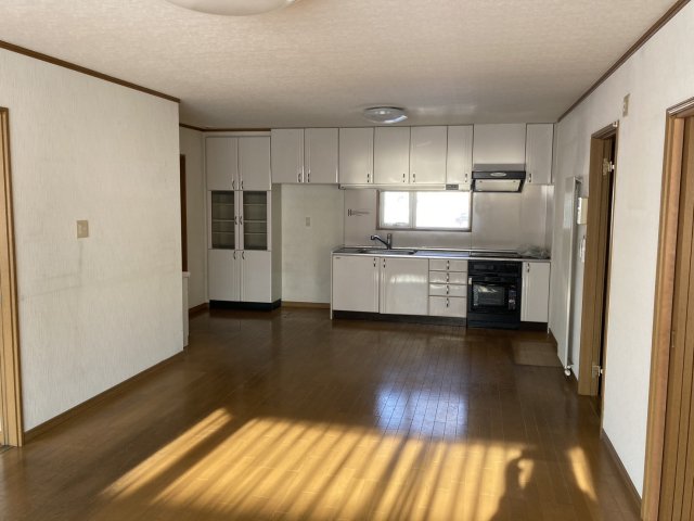 東１２条南８丁目【東エリアに平家の中古住宅登場！】 内観