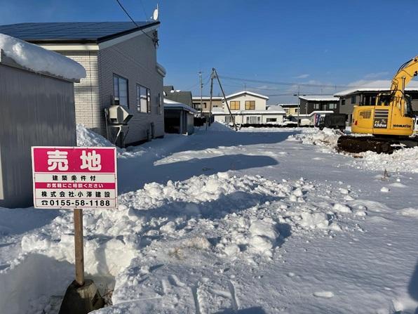 西21条南2丁目売土地（南道路）