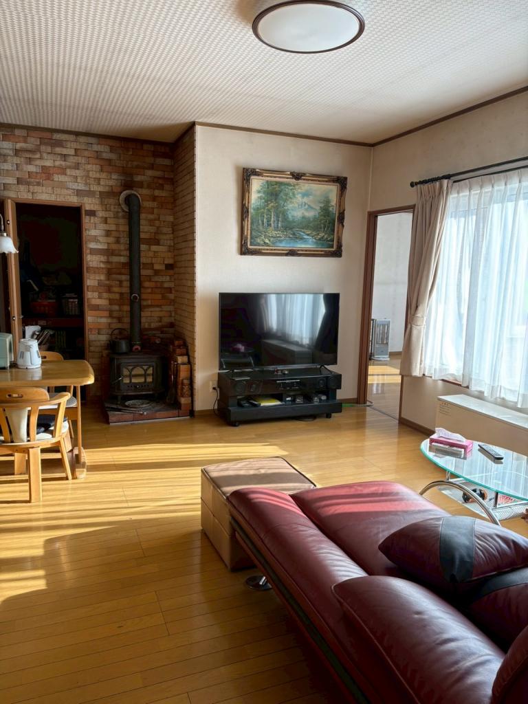 【中古住宅】　帯広市東5条南21丁目　平家住宅　駐車5台以上可能 内観