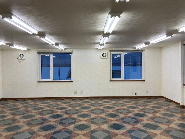 豊頃町茂岩新和町【平成９年築、建設事務所の跡地です】 内観