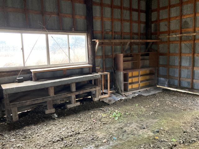 豊頃町茂岩新和町【平成９年築、建設事務所の跡地です】 内観