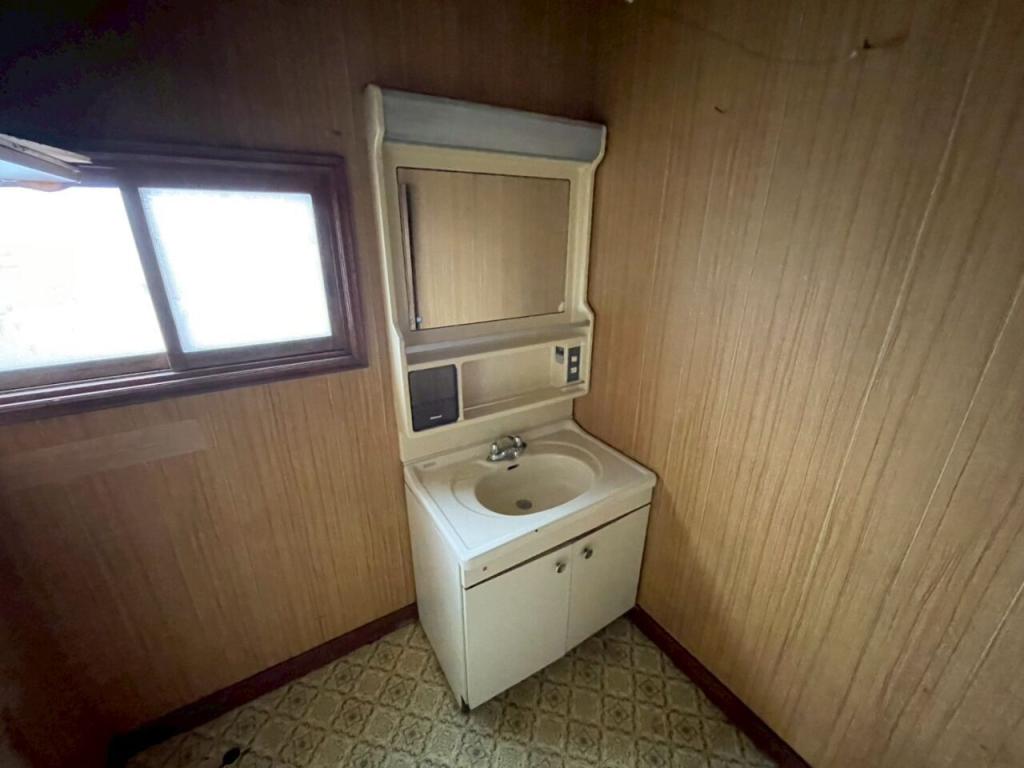 士幌町字士幌西１線　中古戸建 内観