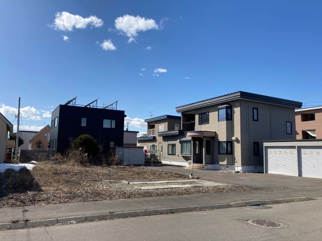 西１７条南５丁目【北東角地！敷地面積約１８０坪！】 内観