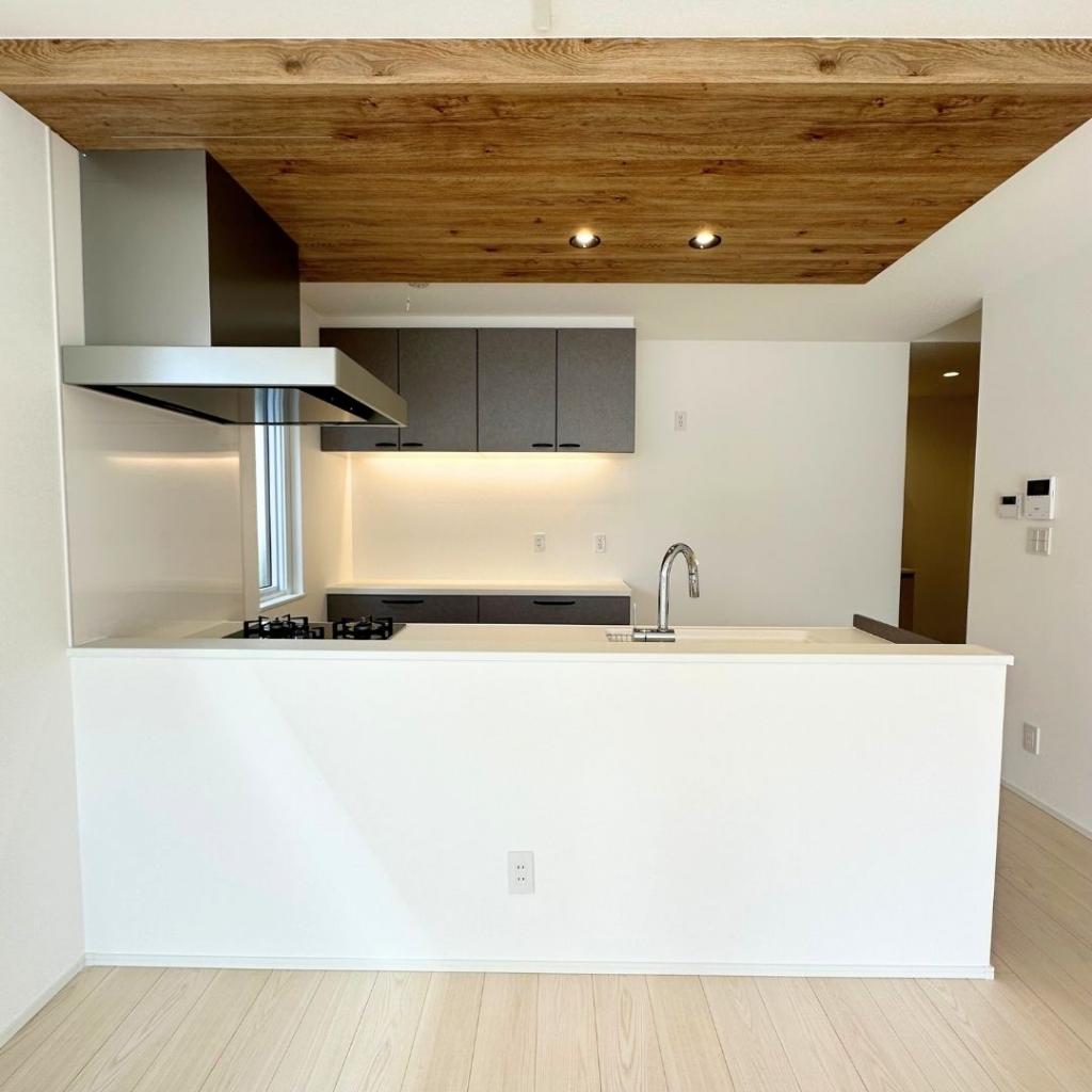 【STANDARD LINE】　グッドフィールド 内観