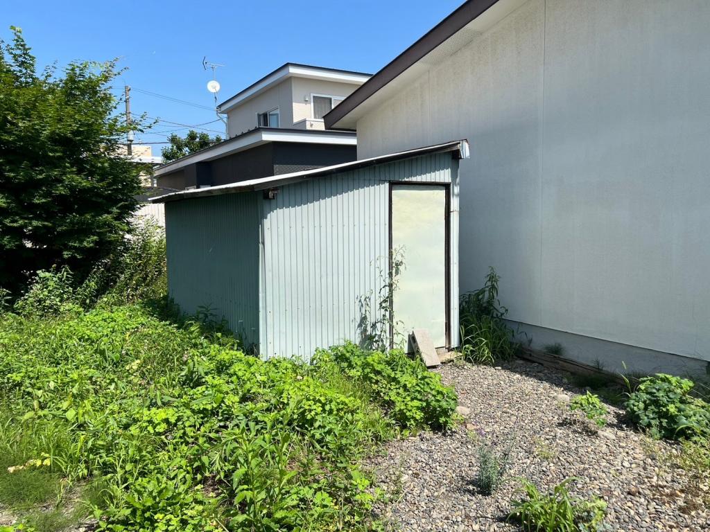 【価格改定】スーパー徒歩5分♪ 南向き♪　芽室町東6-8＿中古住宅 内観