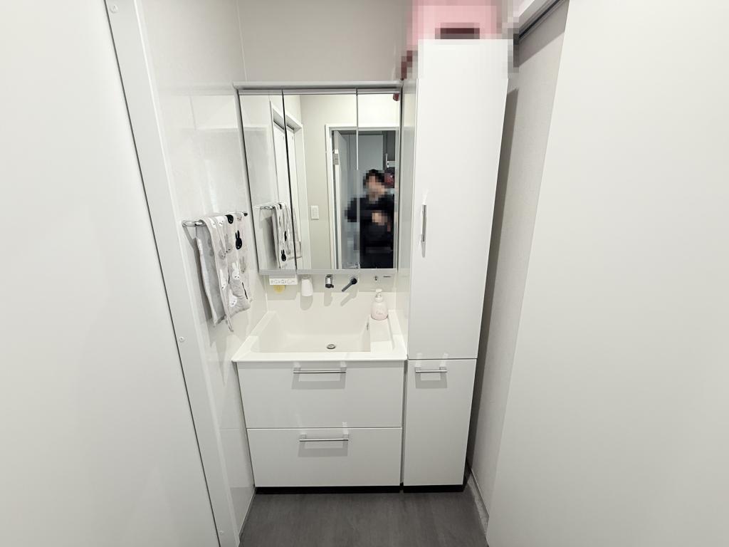 幕別町札内の築浅美邸の中古住宅　※築３年 内観