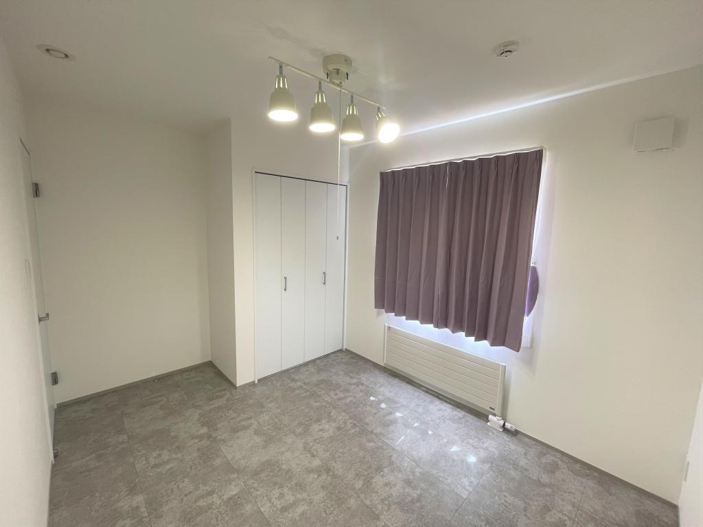 幕別町札内の築浅美邸の中古住宅　※築３年 内観