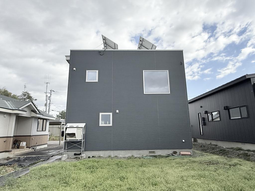 ※価格大幅改定　芽室町本通7丁目の中古住宅　※築浅美邸 内観