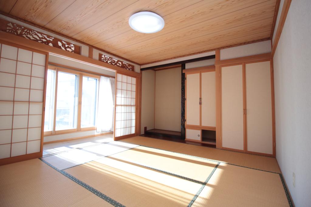 西10条南26丁目　平屋感覚で暮らせる、将来も安心の2階建て中古住宅 内観