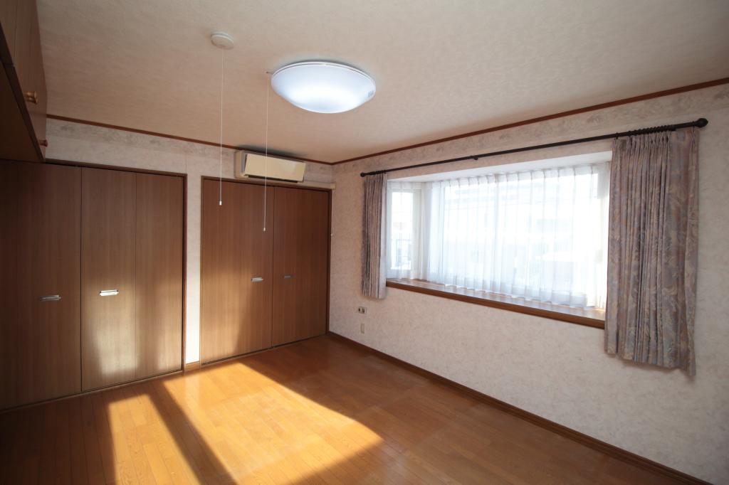 西10条南26丁目　平屋感覚で暮らせる、将来も安心の2階建て中古住宅 内観