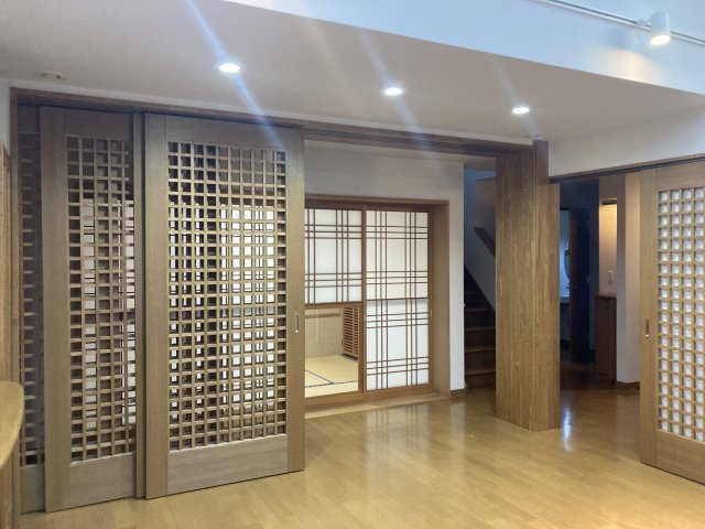 西１８条南２丁目【西エリアのセミ電化４ＬＤＫ登場！！】 内観