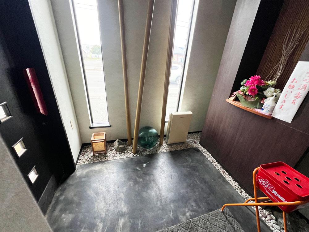 【価格改定】すぐに開店可能　広い駐車場付で11台可　居酒屋店舗兼住宅 内観