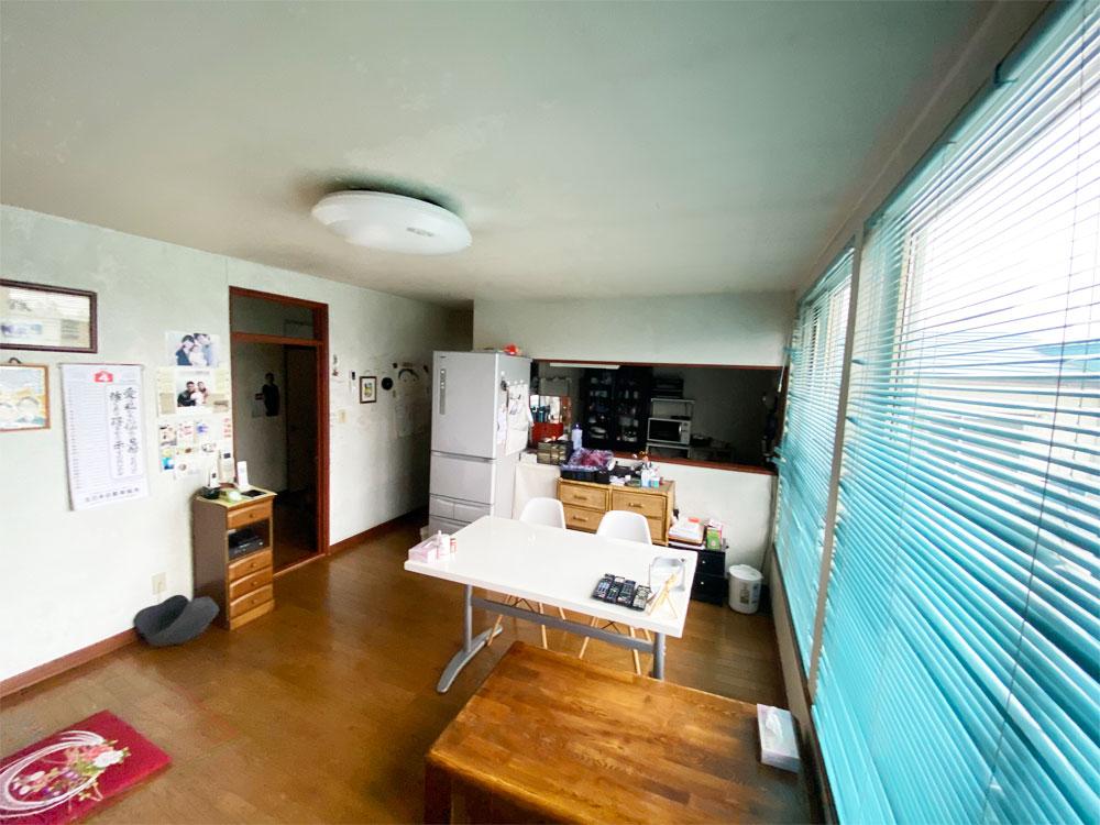 【価格改定】すぐに開店可能　広い駐車場付で11台可　居酒屋店舗兼住宅 内観