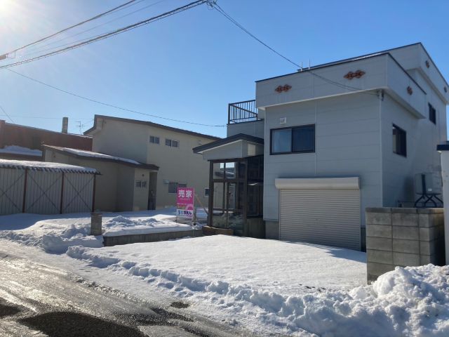 西１６条北２丁目【北エリアにリフォーム向き物件が登場！】 内観