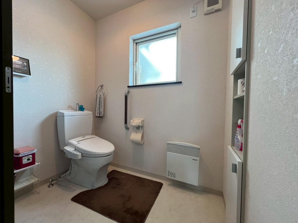 【写真更新】築13年♪　バリアフリー平家住宅♪　西15南41＿平家住宅  内観