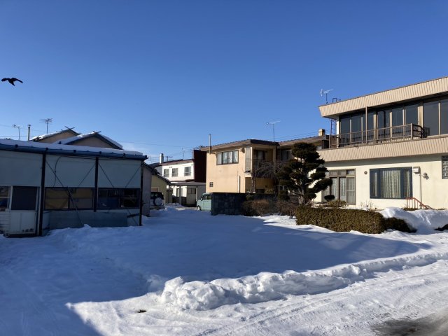 西１５条南１２丁目【約１４０坪の広々とした敷地！】 内観