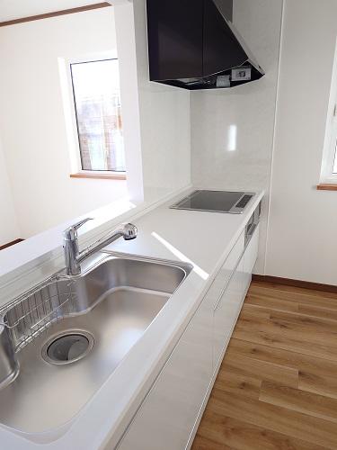 札内北栄町　リフォーム済み二世帯住宅 内観