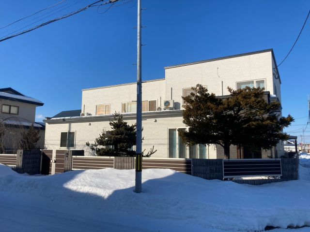 西１６条南４丁目【８ＬＤＫの中古住宅！二世帯住宅です♪】