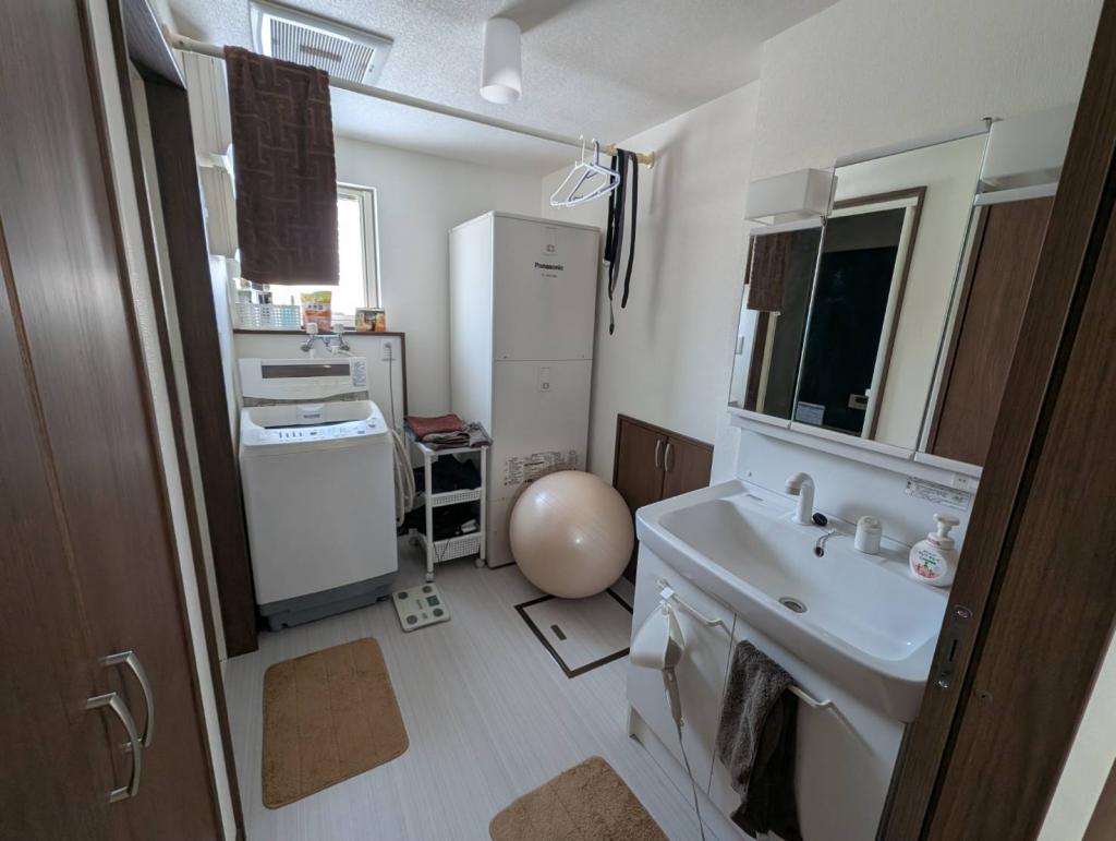 (価格改定) 芽室町東7条中古住宅  内観