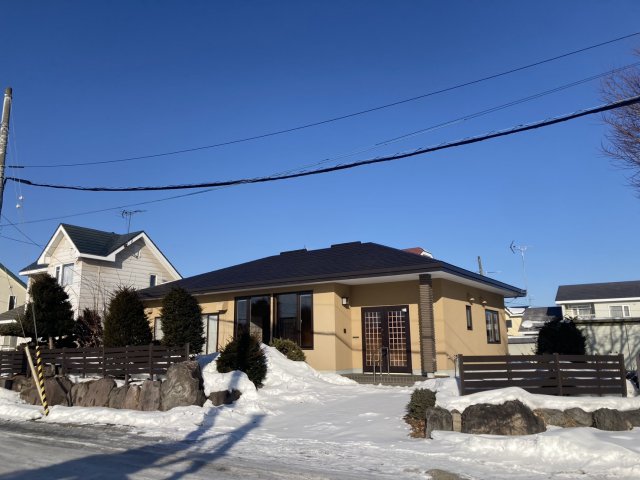 西２１条南４丁目【南東角地！西帯エリアの３ＬＤＫ平家建て！】 内観