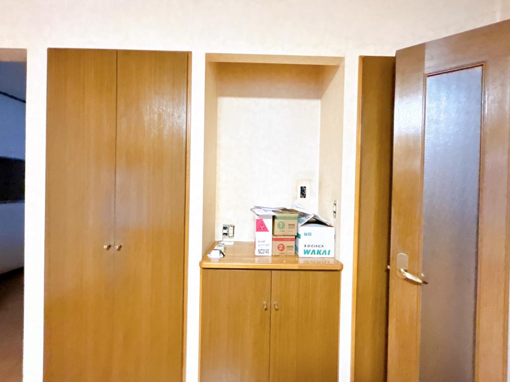 【リフォーム中】帯広市西６条南40丁目　 内観