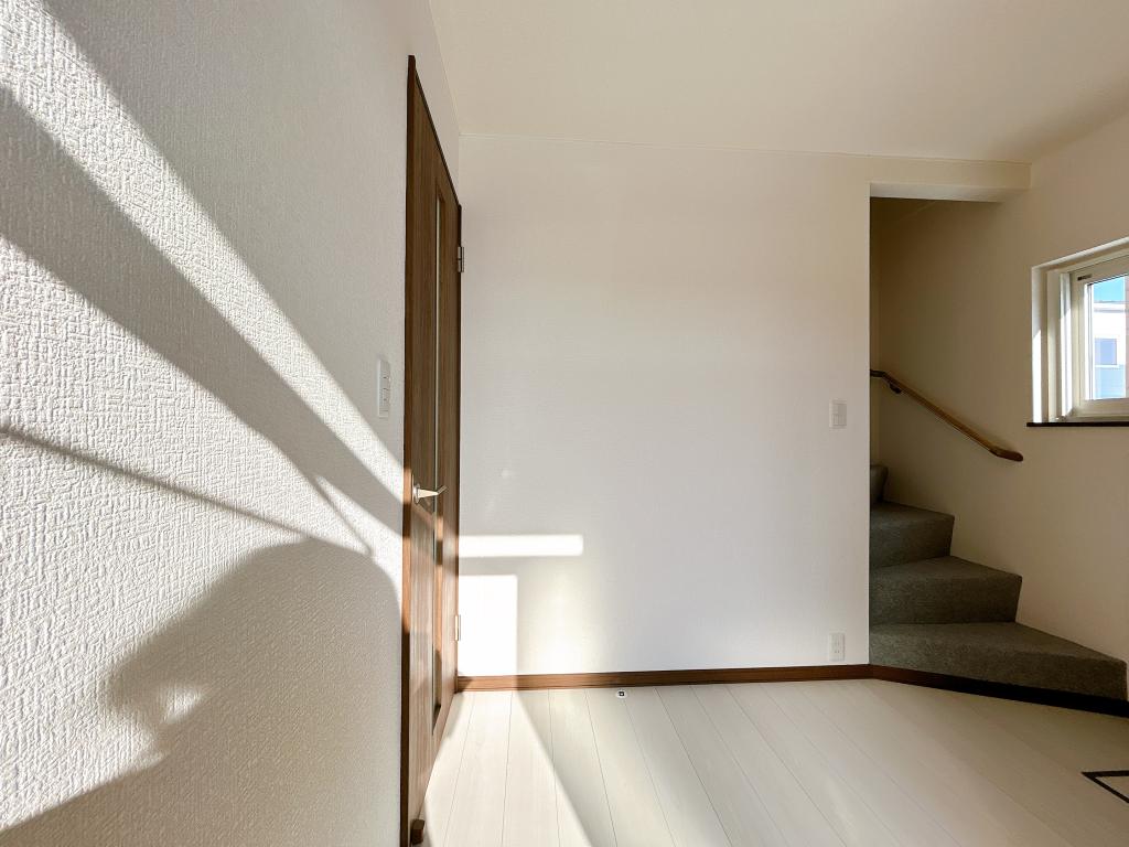 【リフォーム済】河西郡芽室町東８条３丁目 内観