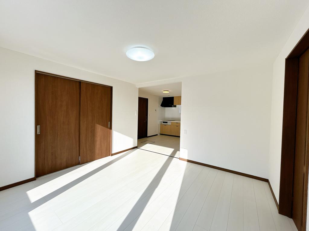 【リフォーム済】河西郡芽室町東８条３丁目 内観