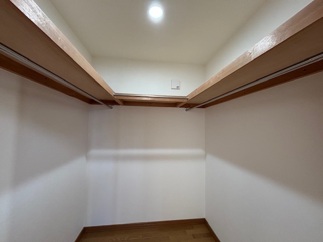 帯広市東１１条南４丁目　売中古住宅 内観