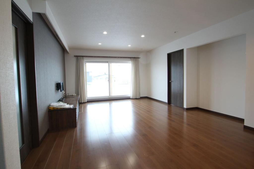 士幌町字士幌西２線　中古平屋 内観