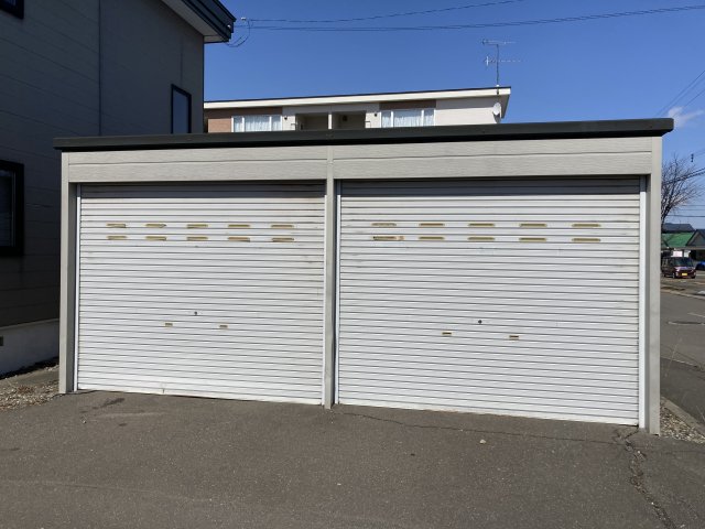 西１７条南５丁目【北東角地！敷地面積約１８０坪！】 内観