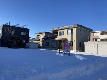 西１７条南５丁目【北東角地！敷地面積約１８０坪！】 内観