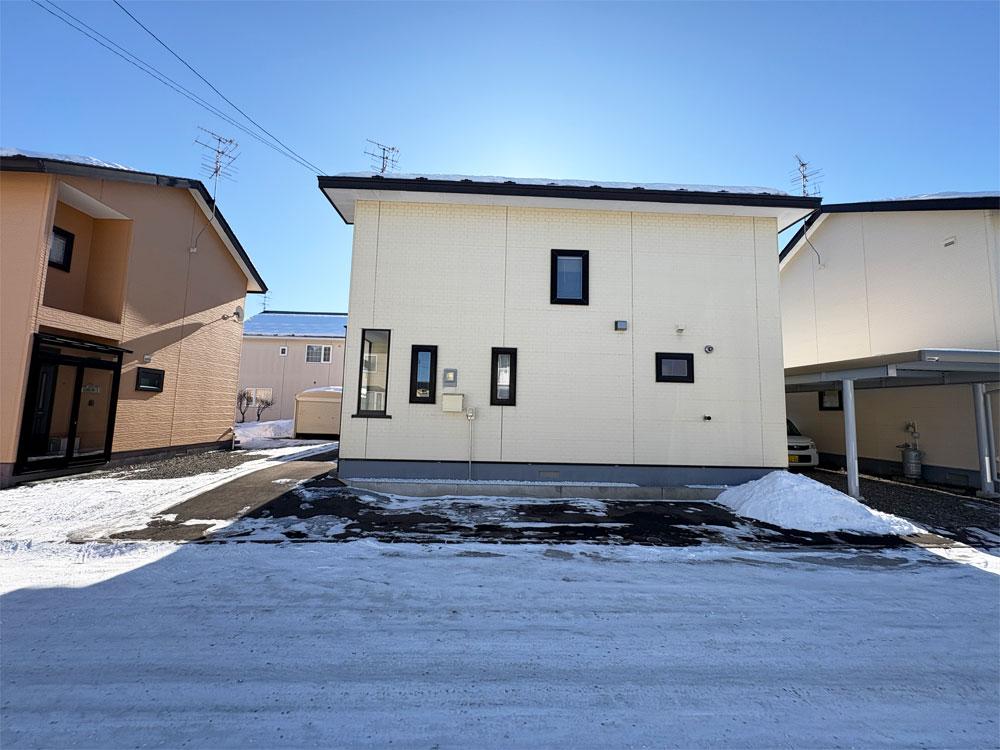 白人小区域　札内青葉町 4SLDK中古住宅 内観