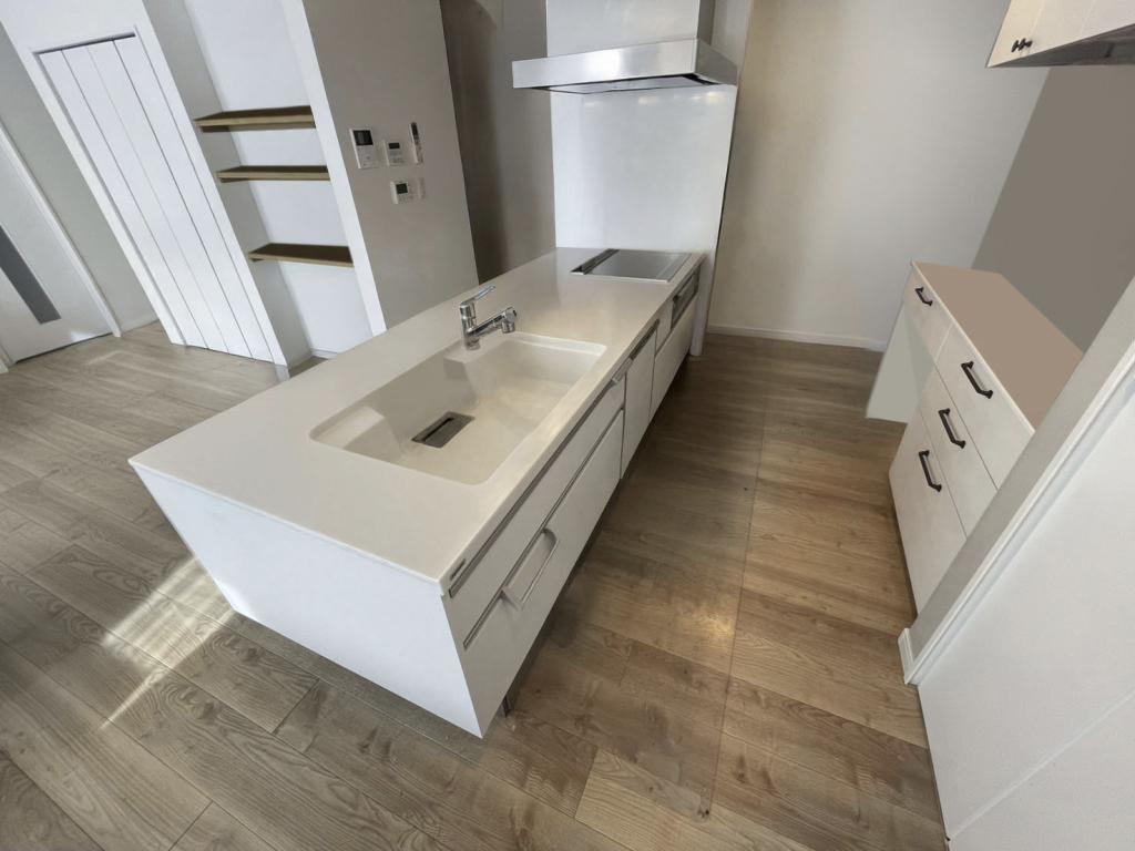 ♪南道路・築４年♪西１７南５＿中古住宅 内観