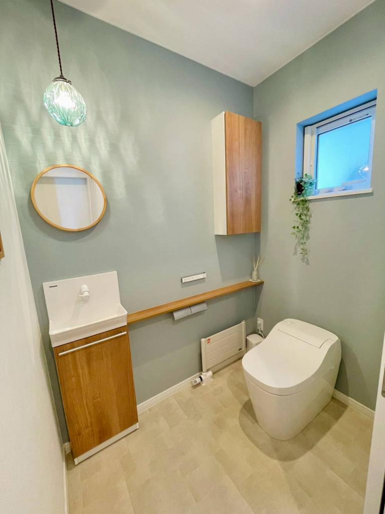 ♪南道路・築４年♪西１７南５＿中古住宅 内観