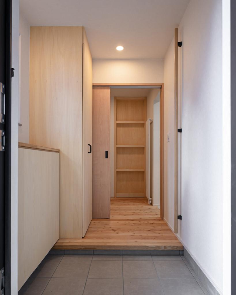 【新築】無垢と造作が心地よい『２階リビングの家』 内観