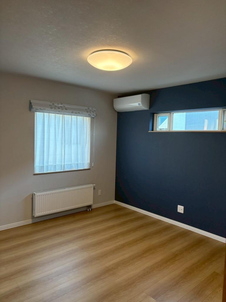 【中古住宅】　帯広市西6条南33丁目　角地　エコジョーズ仕様 内観