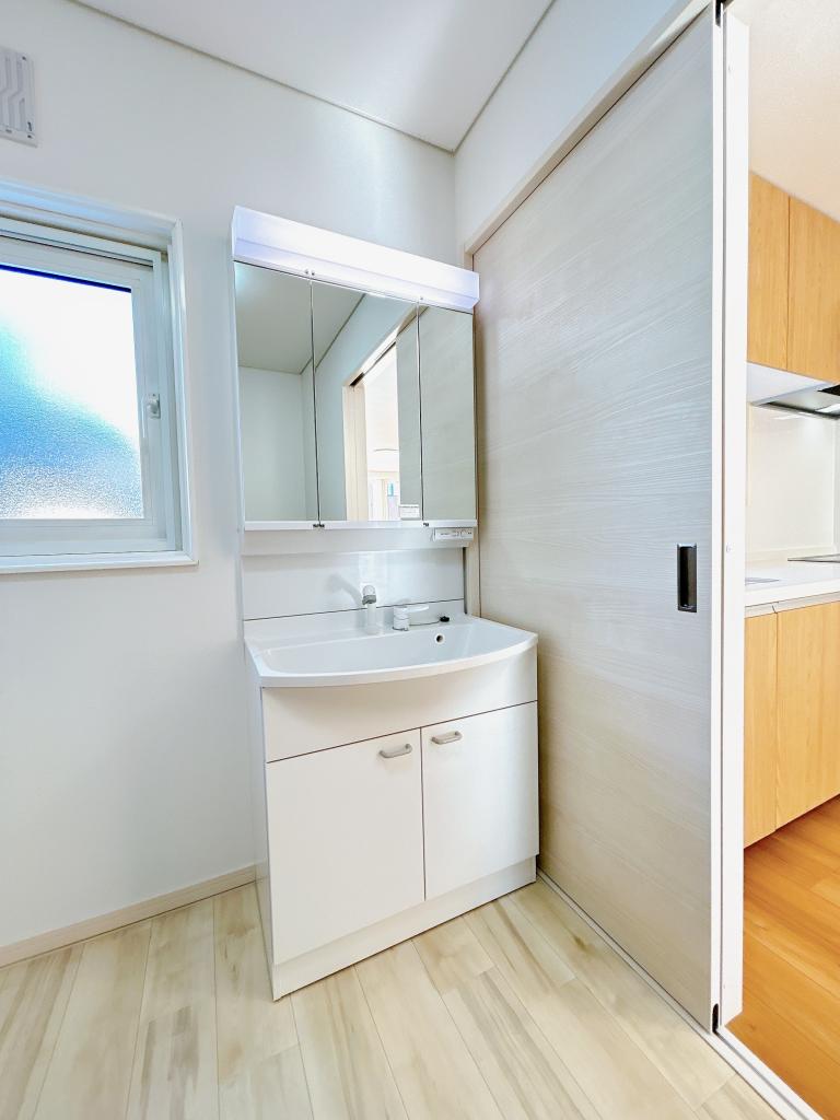 【リフォーム済住宅】中川郡幕別町札内青葉町300-42 内観