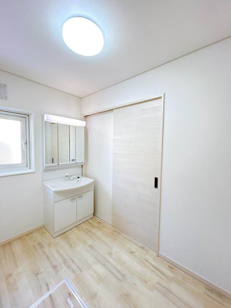 【リフォーム済住宅】中川郡幕別町札内青葉町300-42 内観