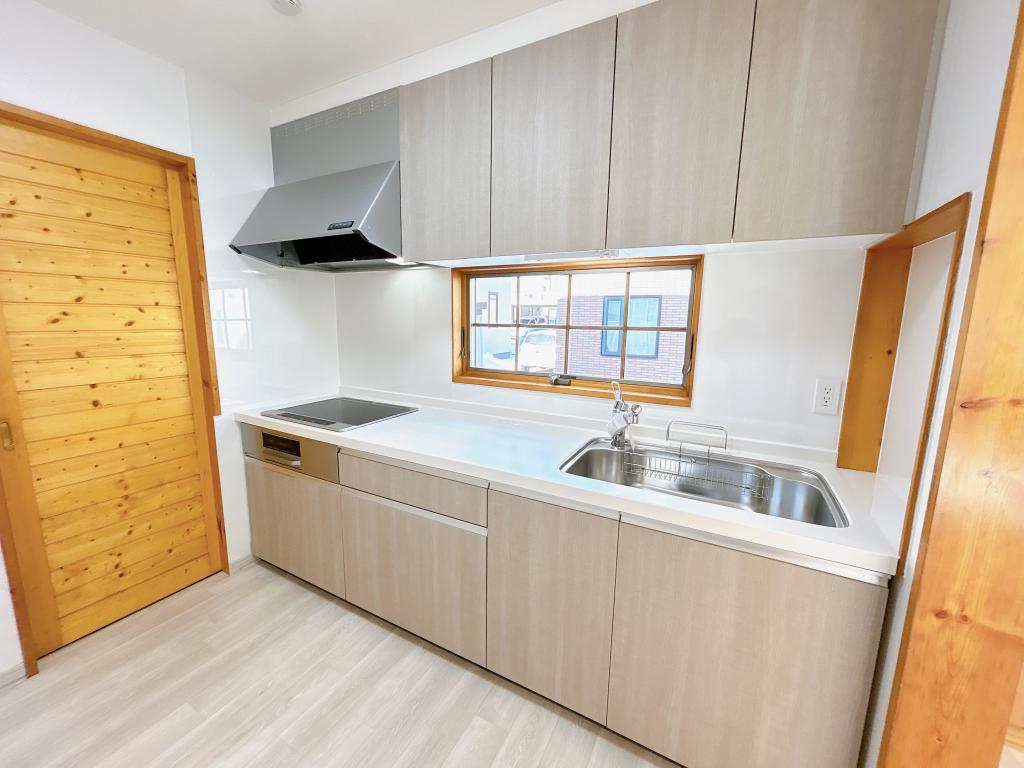 【リフォーム済】幕別町札内北町130-18 内観