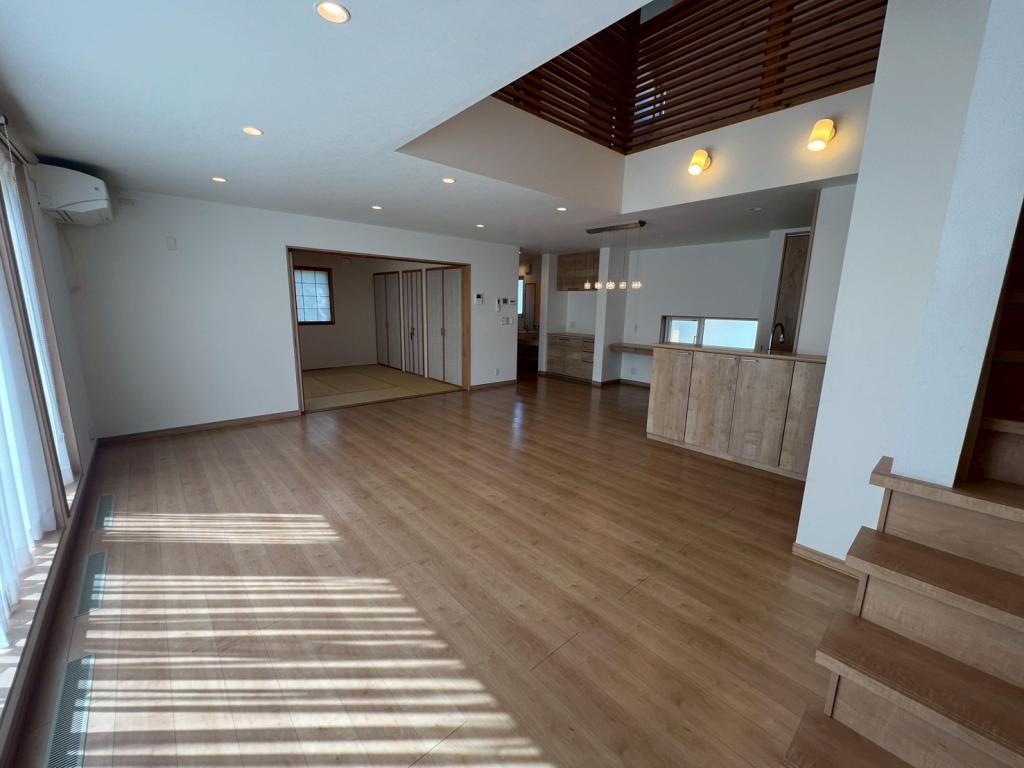 【価格改定】築11年♪　南東角地♪　大樹町緑町14_中古住宅 内観