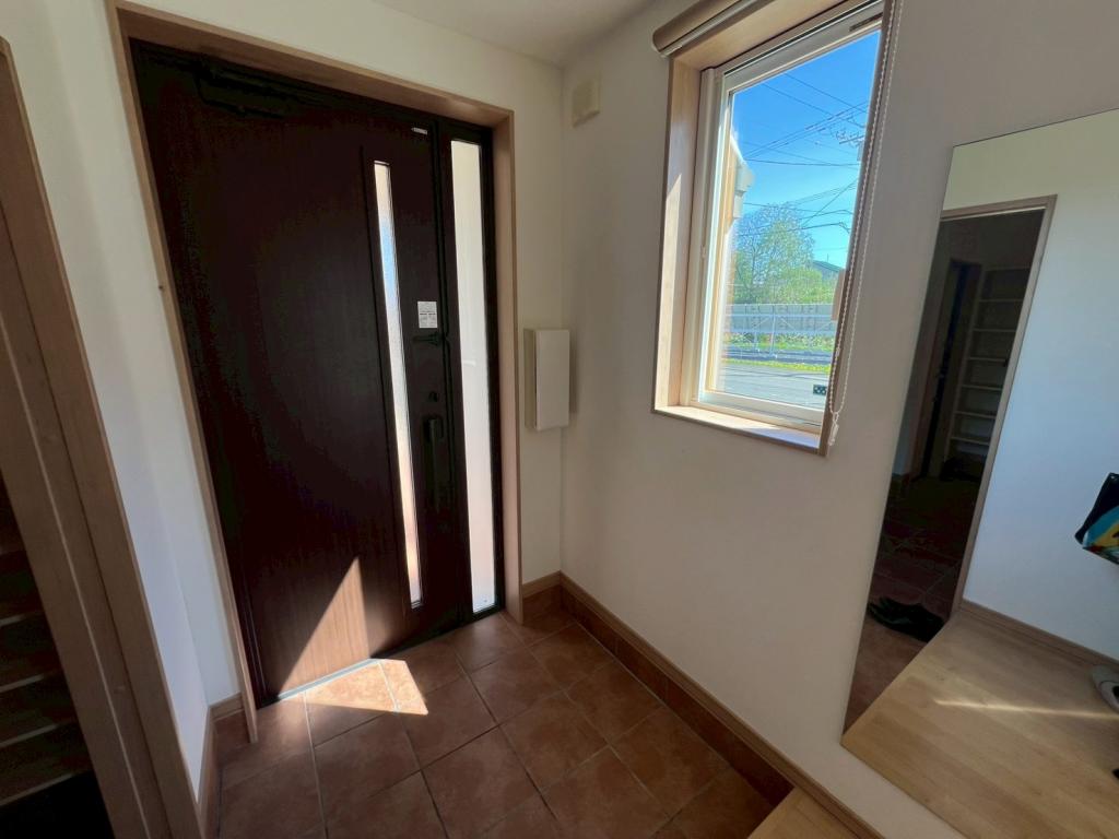 【価格改定】築11年♪　南東角地♪　大樹町緑町14_中古住宅 内観